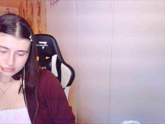 KristinaScott webcam