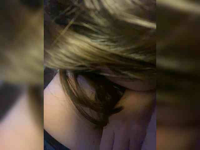 KristinaScott webcam