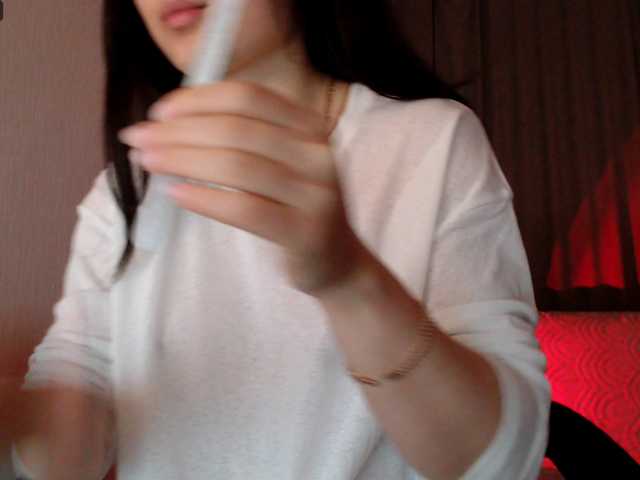 Lili-asian's BongaCams show and profile