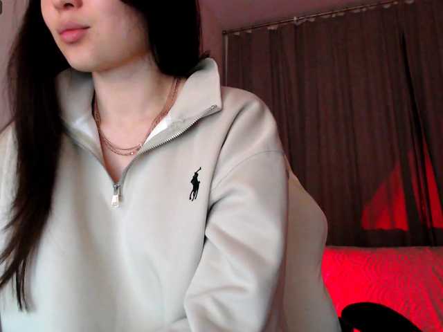 Lili-asian's BongaCams show and profile