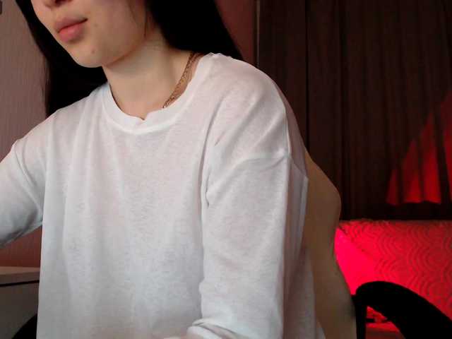 Lili-asian's BongaCams show and profile