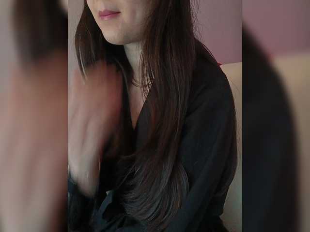 Lili-asian's BongaCams show and profile