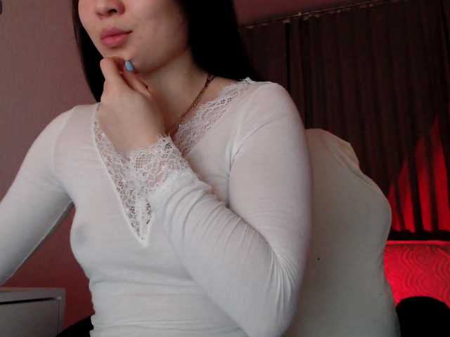 Lili-asian's BongaCams show and profile