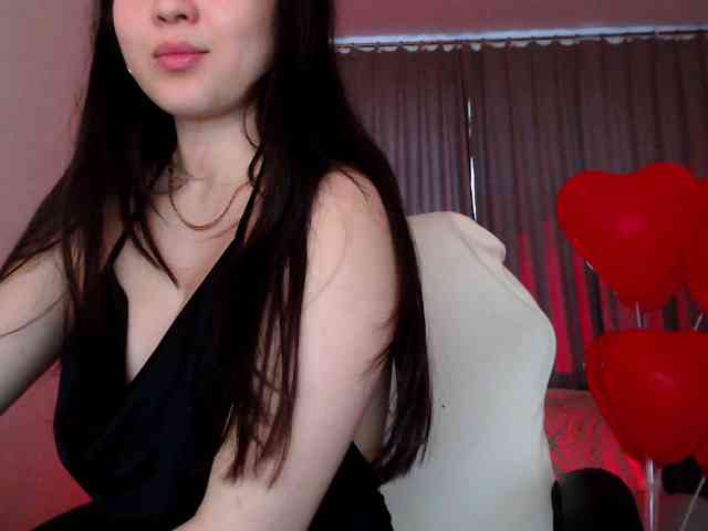 Lili-asian Live Webcam on BongaCams