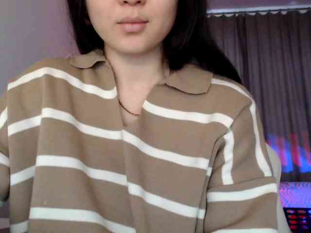 Lili-asian Lili-asian