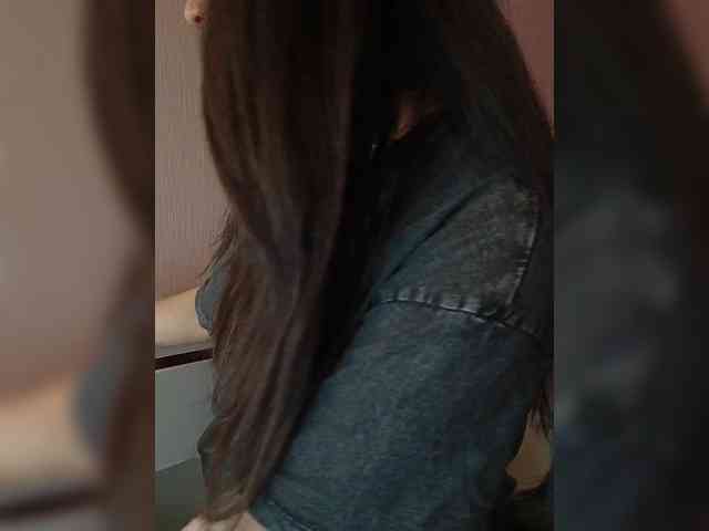 Lili-asian Lili-asian