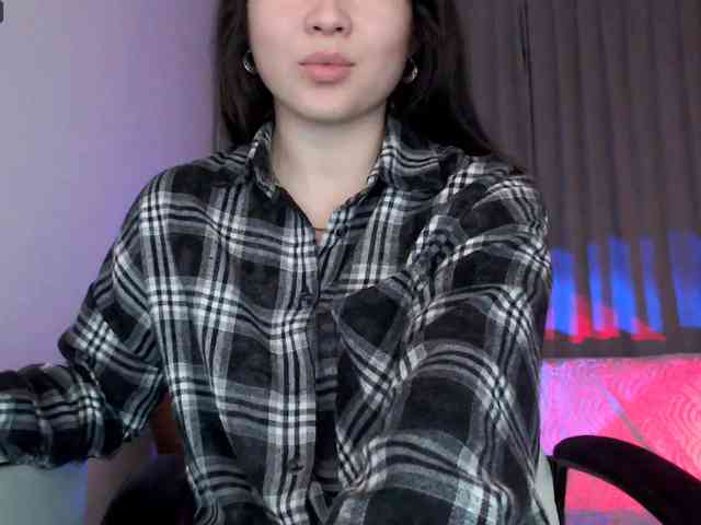 Lili-asian Lili-asian