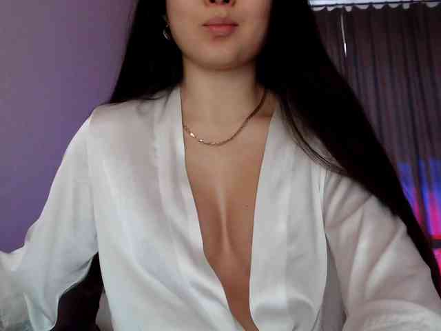 Lili-asian Lili-asian