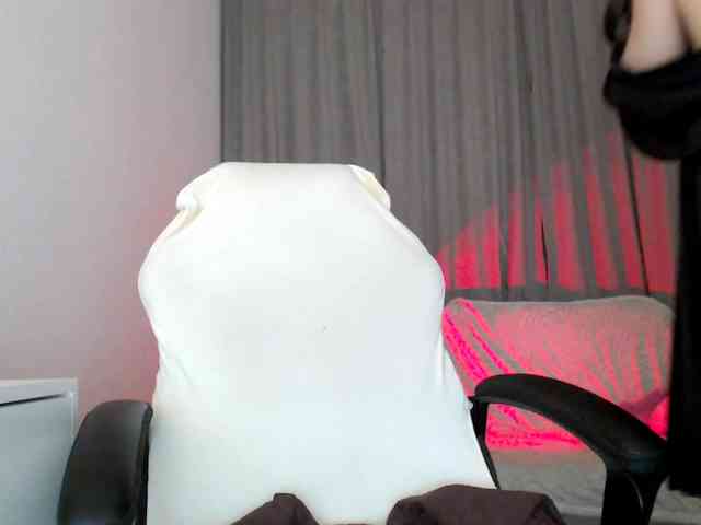 Lili-asian Lili-asian