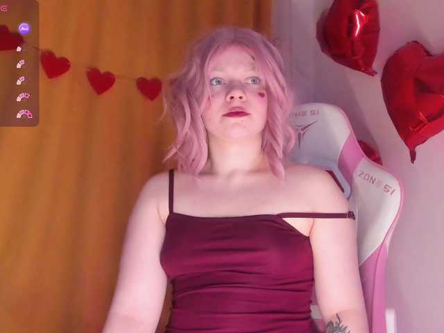 CutieSue's BongaCams show and profile