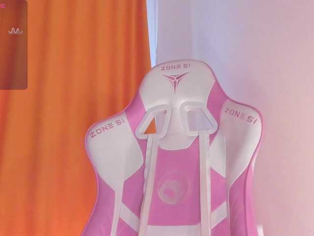 CutieSue's BongaCams show and profile