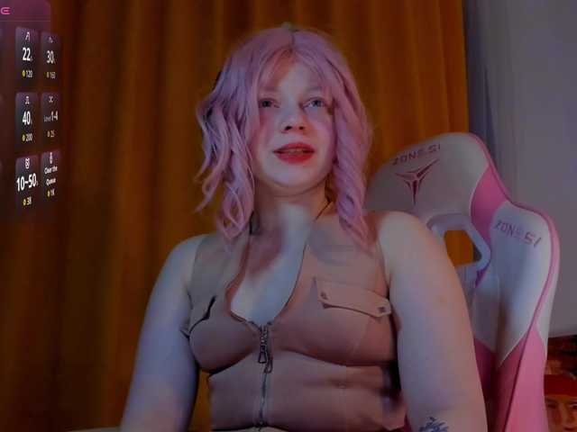 CutieSue's BongaCams show and profile