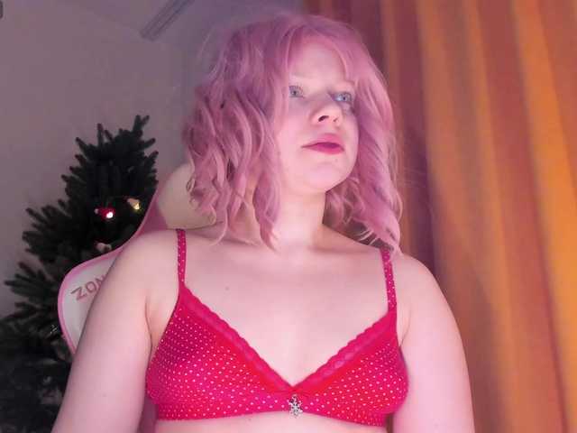 CutieSue's BongaCams show and profile