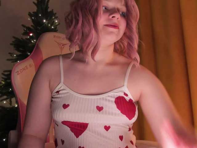 CutieSue's BongaCams show and profile