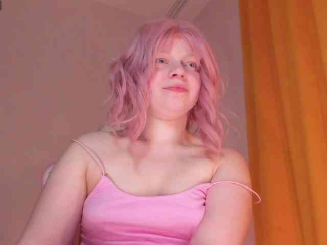 nude live chat room CutieSue