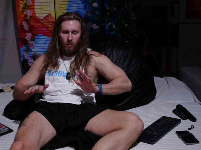 rusbigpaul Live Webcam on BongaCams