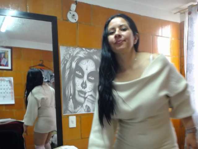 Charlotemple5's BongaCams show and profile