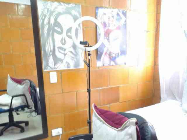 Charlotemple5 webcam