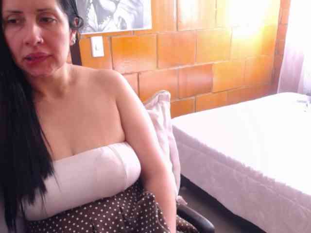 Charlotemple5 webcam