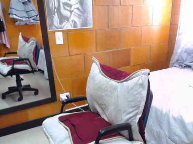 Charlotemple5 webcam