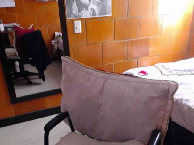 Charlotemple5 webcam