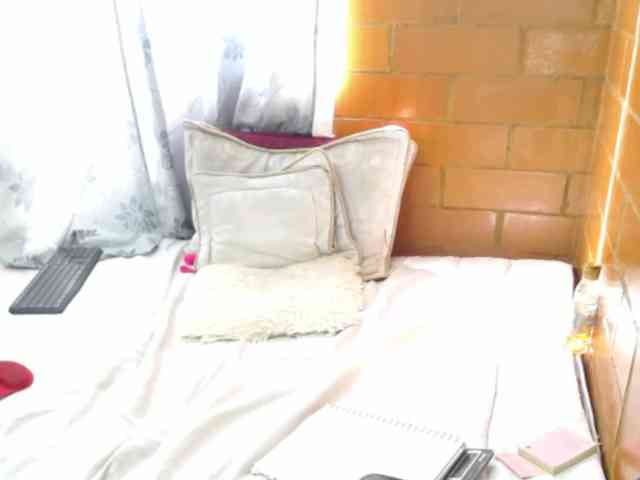 Charlotemple5 webcam