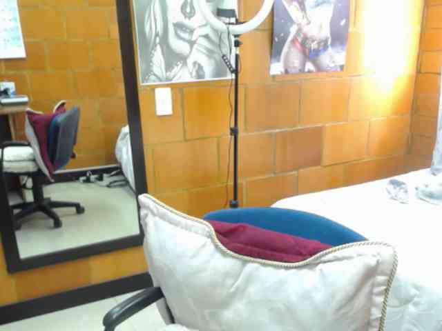 Charlotemple5 webcam