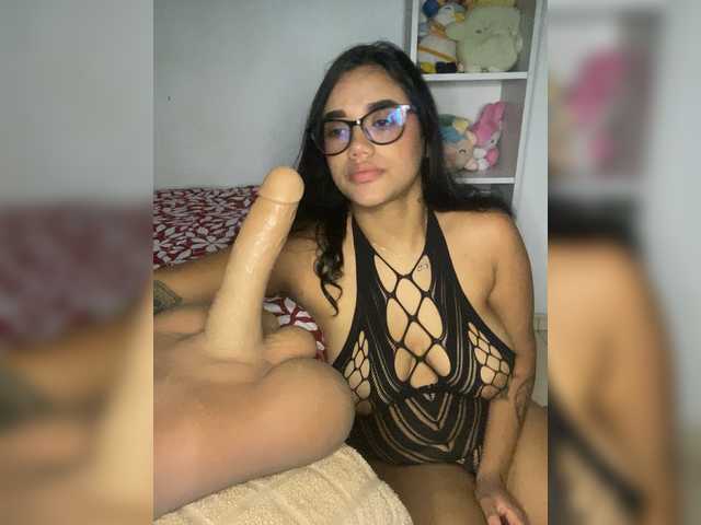 ela-endez's BongaCams show and profile