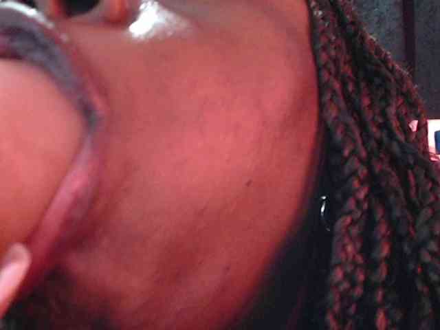 ViviannLane webcam