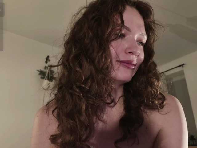 Ninilina's BongaCams show and profile