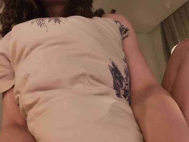NinaNight webcam