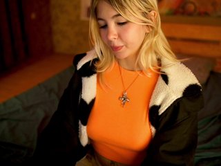 Alice-Cuty Porn Show