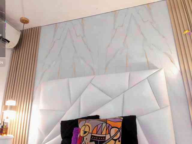 cinthya11 webcam