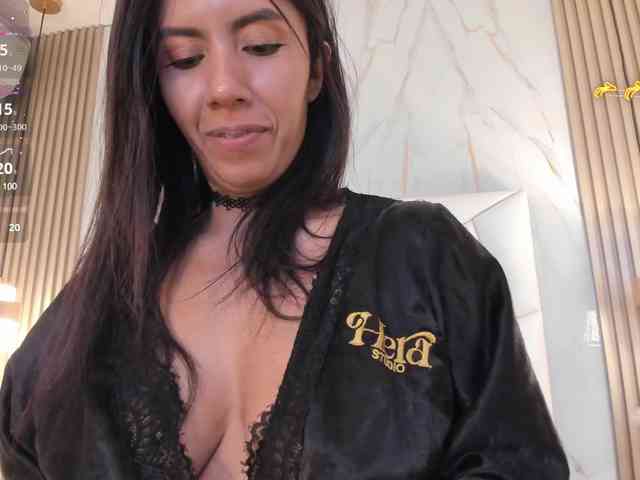 cinthya11 webcam