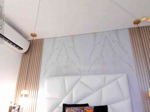 cinthya11 webcam