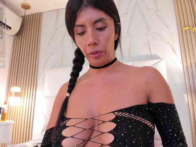 cinthya11 webcam