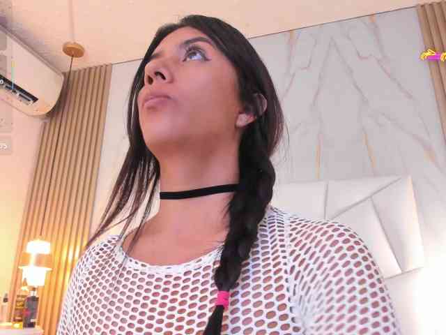 cinthya11 webcam