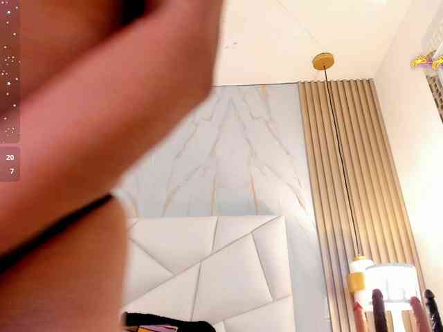cinthya11 webcam