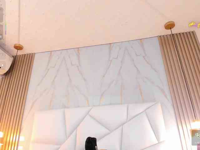 cinthya11 webcam