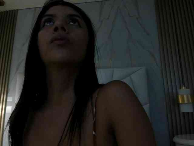 cinthya11 webcam