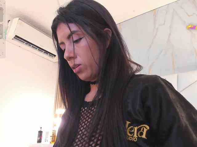 cinthya11 webcam