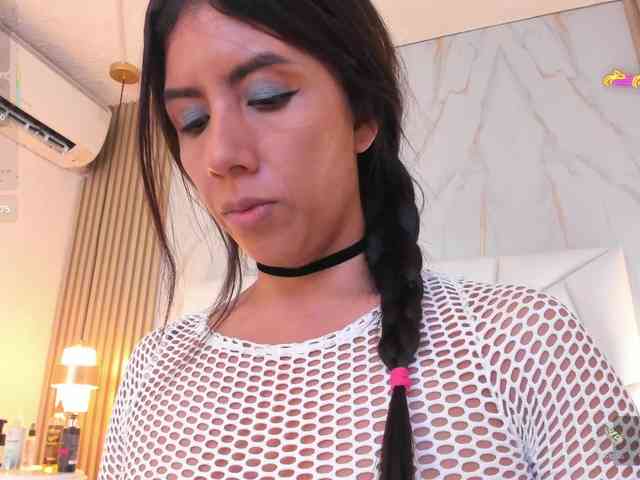 cinthya11 webcam