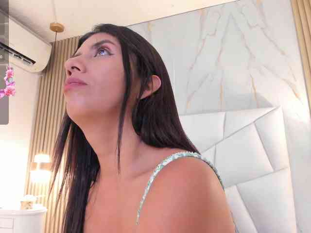 cinthya11 webcam