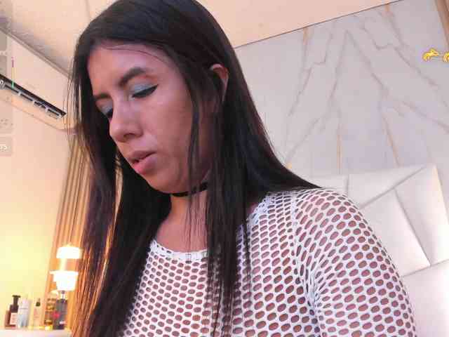 cinthya11 webcam