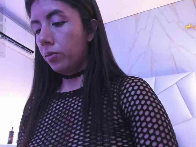 cinthya11 webcam