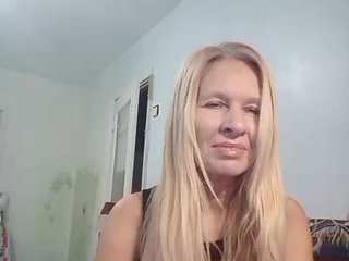 Victoria-sexi Porn Show