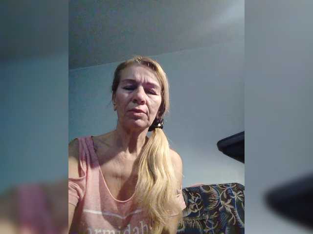 victoria71's BongaCams show and profile