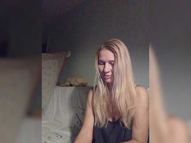 victoria71's BongaCams show and profile