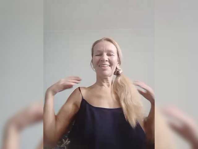 victoria71's BongaCams show and profile