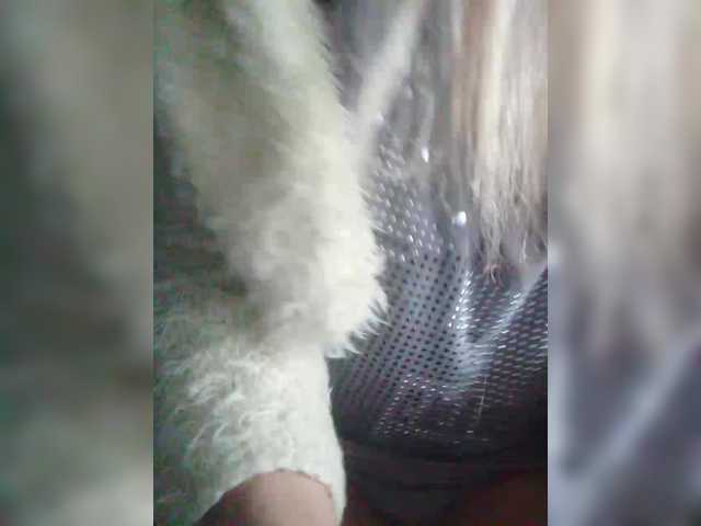 victoria71's BongaCams show and profile